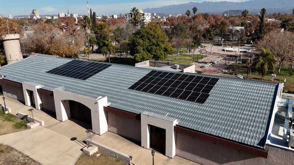 En Mendoza, el Museo del Área Fundacional ya cuenta con 30 paneles solares